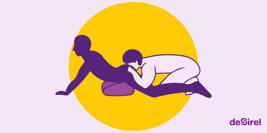 Sexstellung Verspielte Tiefe mit dem Desirel Magic Sexkissen | Desirel.de Sexshop